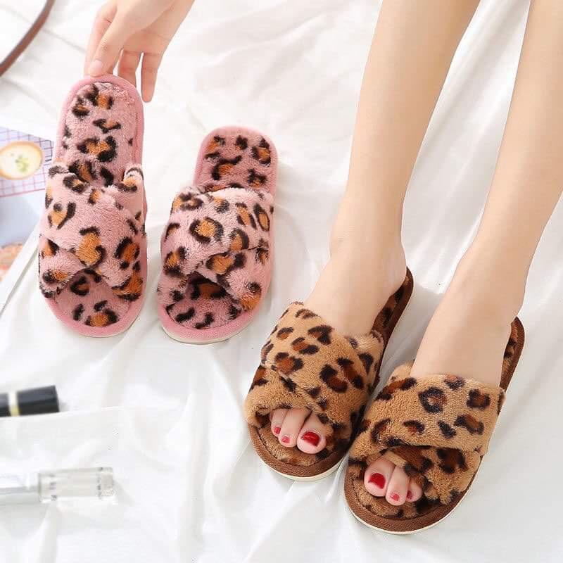 lystmrge Womens Slipper Slides Leopard Womens House Shoes Slippers